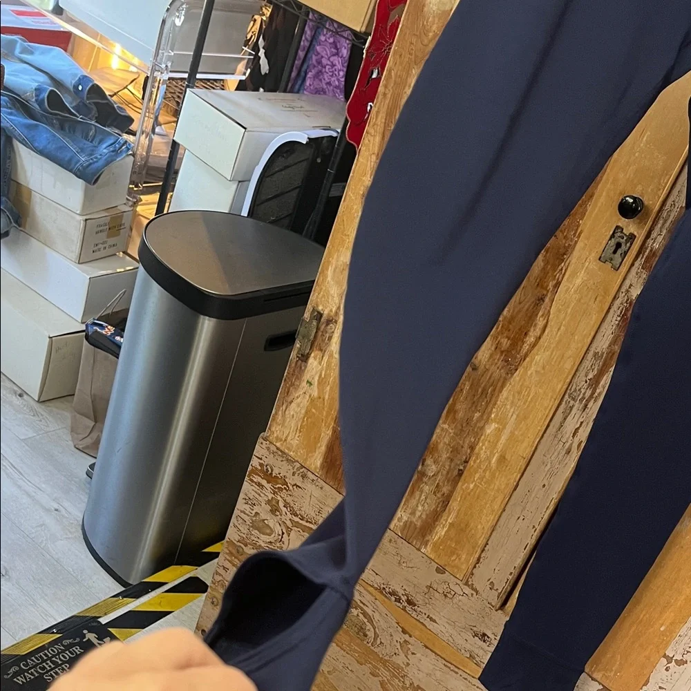 90 Degree By Reflex Navy Leggings - Picture 5 of 6